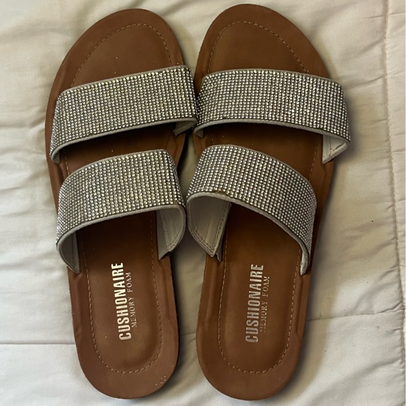Cushionaire Shoes Rhinestoned Sandals Poshmark
